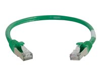 C2G Cat5e Booted Shielded (STP) Network Patch Cable - Patchkabel - RJ-45 (han) til RJ-45 (han) - 2 m - STP - CAT 5e - formet - grøn 83831