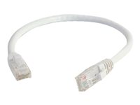 C2G Cat5e Booted Unshielded (UTP) Network Patch Cable - Patchkabel - RJ-45 (han) til RJ-45 (han) - 30 cm - UTP - CAT 5e - formet, knastfri, strenget - hvid 83259