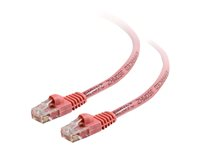 C2G Cat5e Booted Unshielded (UTP) Network Patch Cable - Patchkabel - RJ-45 (han) til RJ-45 (han) - 50 cm - UTP - CAT 5e - formet, knastfri, strenget - pink 83616