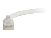 C2G Cat5e Booted Unshielded (UTP) Network Patch Cable - Patchkabel - RJ-45 (han) til RJ-45 (han) - 30 cm - UTP - CAT 5e - formet, knastfri, strenget - hvid 83259