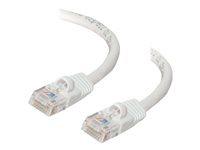 C2G Cat5e Booted Unshielded (UTP) Network Patch Cable - Patchkabel - RJ-45 (han) til RJ-45 (han) - 7 m - UTP - CAT 5e - formet, knastfri, strenget - hvid 83266