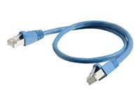 C2G Cat6a Booted Shielded (STP) Network Patch Cable - Patchkabel - RJ-45 (han) til RJ-45 (han) - 7 m - STP - CAT 6a - formet, knastfri, strenget - blå 89913